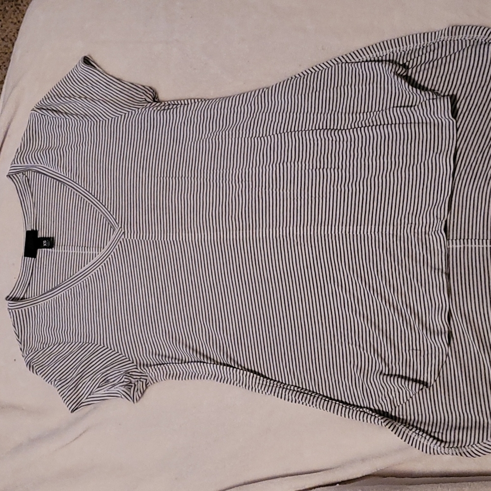 Stripe top